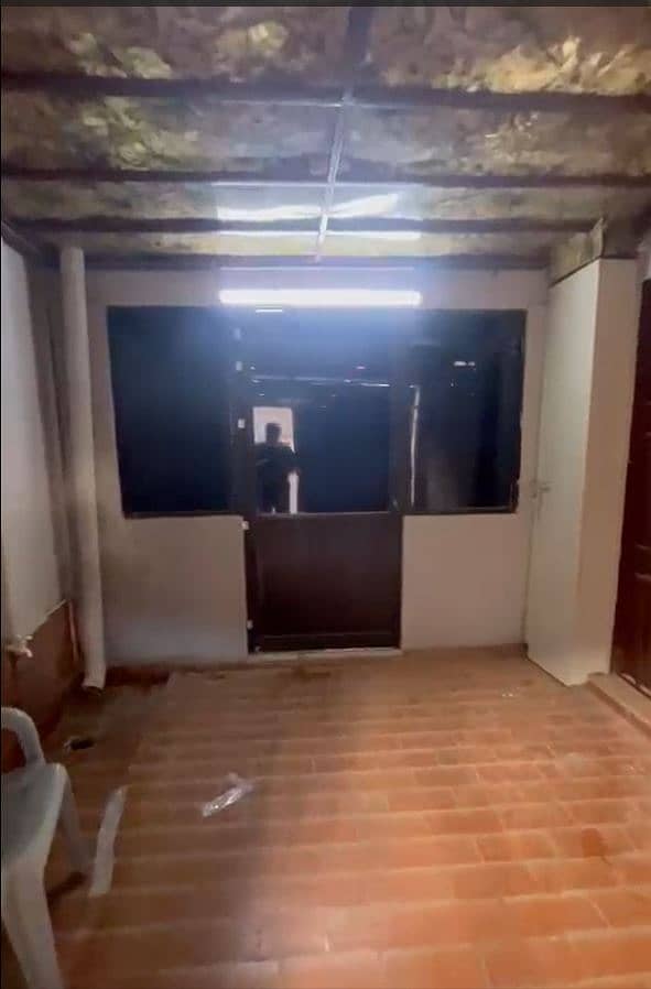 Ground Floor Space  E-commerce, Software House or Residence 11