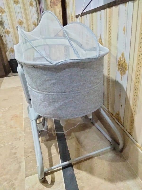 baby swing | Electric baby swing | new bouncer (Mastela 4 in 1) 7