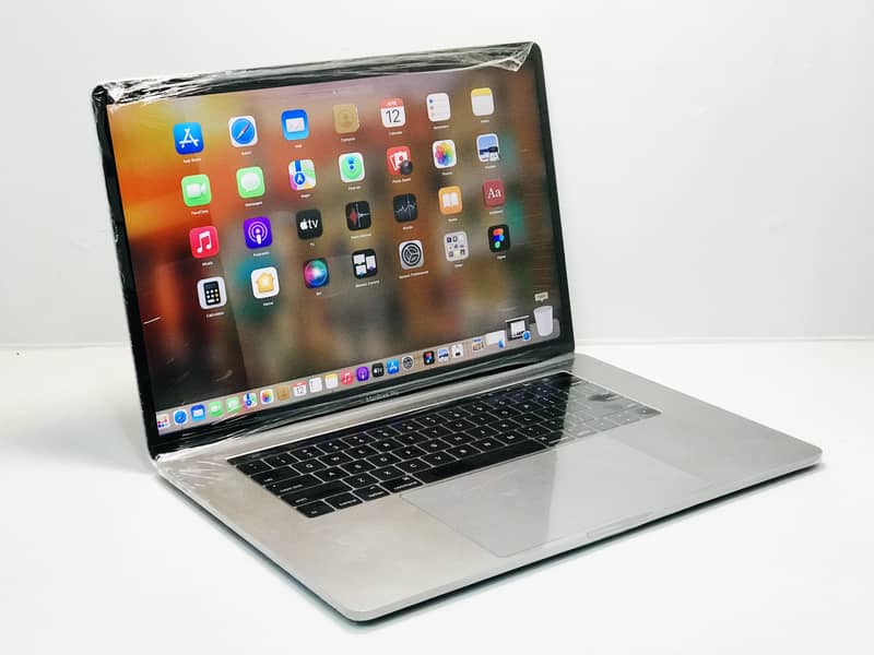 APPLE MACBOOK PRO 2017 WITH 1TB SSD (SPECIAL EDITION) 0