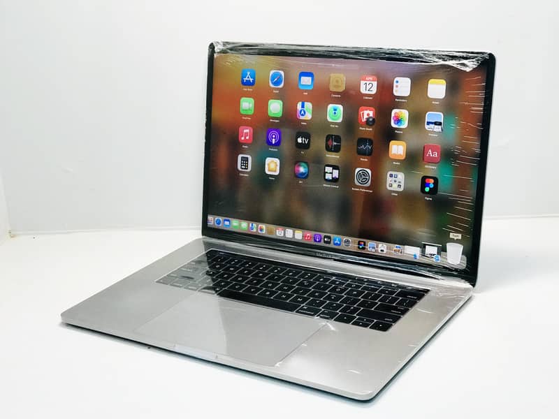 APPLE MACBOOK PRO 2017 WITH 1TB SSD (SPECIAL EDITION) 3