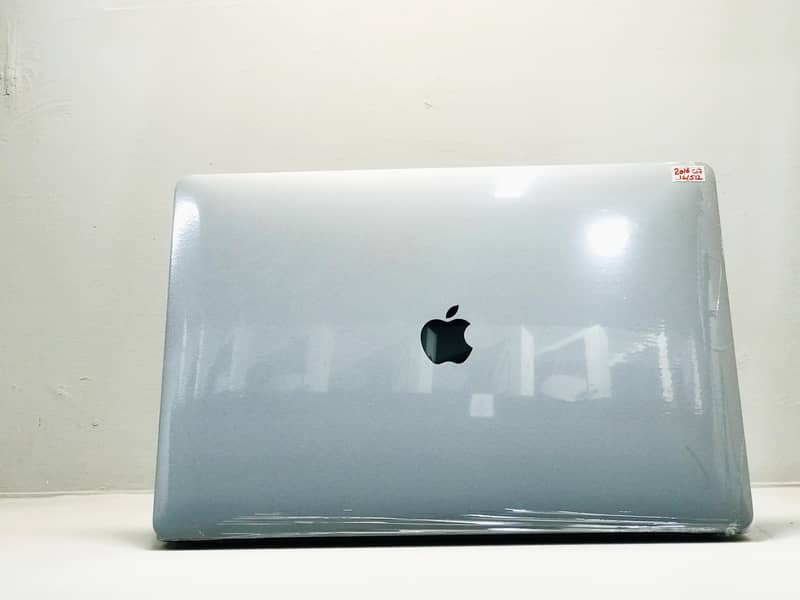 APPLE MACBOOK PRO 2017 WITH 1TB SSD (SPECIAL EDITION) 6