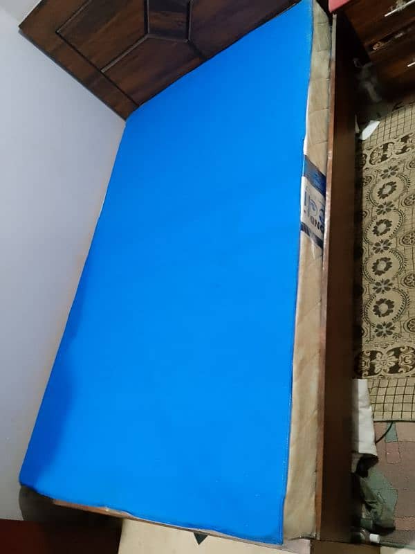Single Bed with metress 4