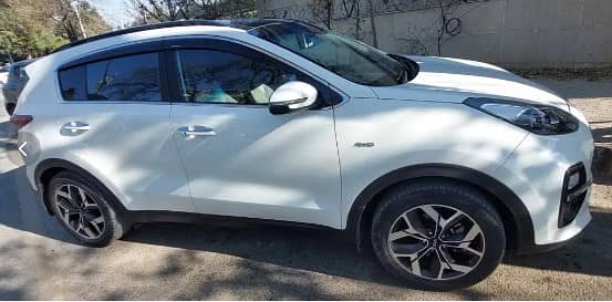 Rent A Car KIA Sportage Per Day 8k To 12k Only With Driver in Lahore 5