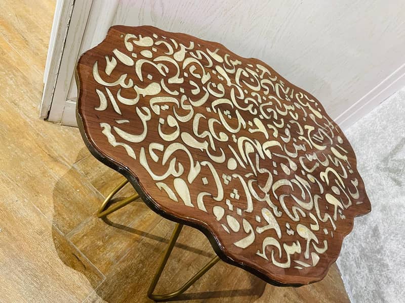 Handcrafted Resin Wooden Side Table – Unique Design 3