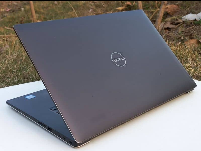 Dell Precision 5530 Core i9 8th Gen HK 5