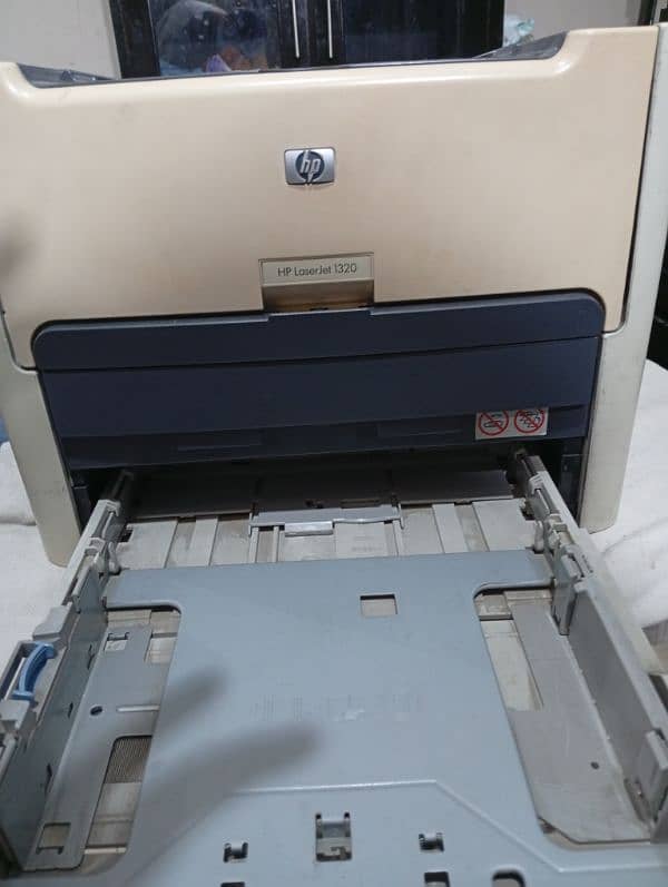 HP 1320 LASER JET ONLY 50 PRINT USED 3