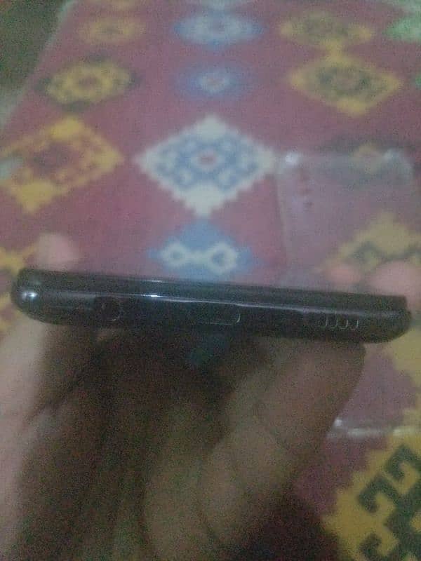 Samsung a50 4