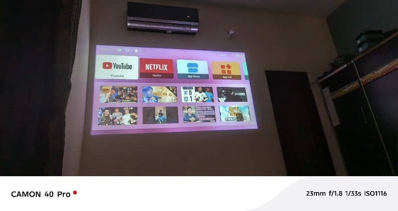 gaming projector 150inchs projection 0