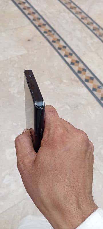 Motorola Edge Plus 3