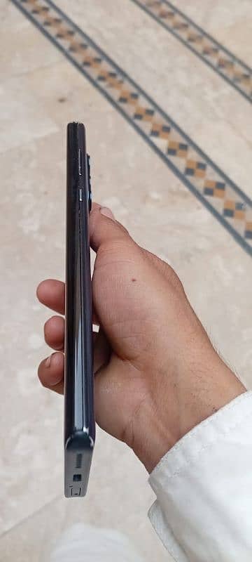 Motorola Edge Plus 5