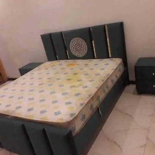 Bed / bed set / king size bed / double bed / poshish bed /side tables 2