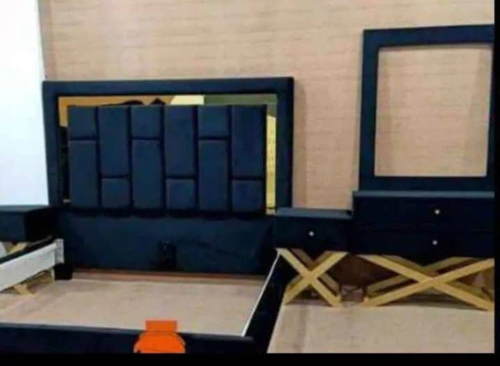 Bed / bed set / king size bed / double bed / poshish bed /side tables 8