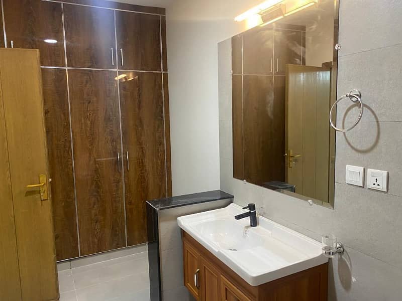 Army Housing Complex Brand New Brig House For Rent Available Askari 10 - Sector -S Lahore Cantt 6