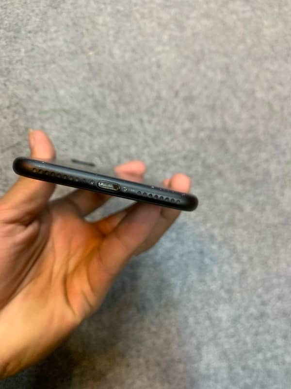 iphone 7 plus PTA approved 1