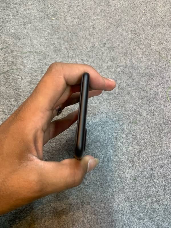 iphone 7 plus PTA approved 3