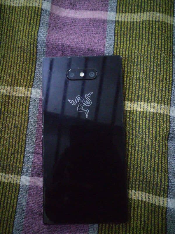 Razer 2 Non pta 1