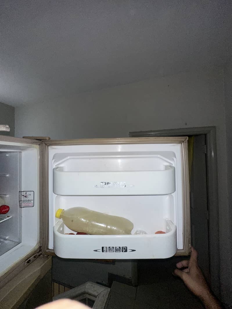 Dawlance Fridge Model 9188 for sale (Full Size) 1