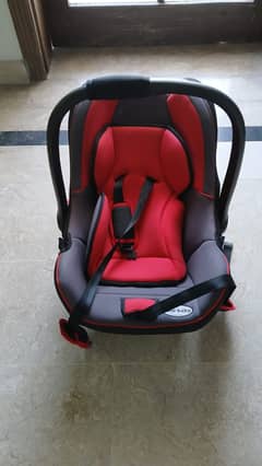 Kids car seat / baby car seat / car seat / carriers / mestella