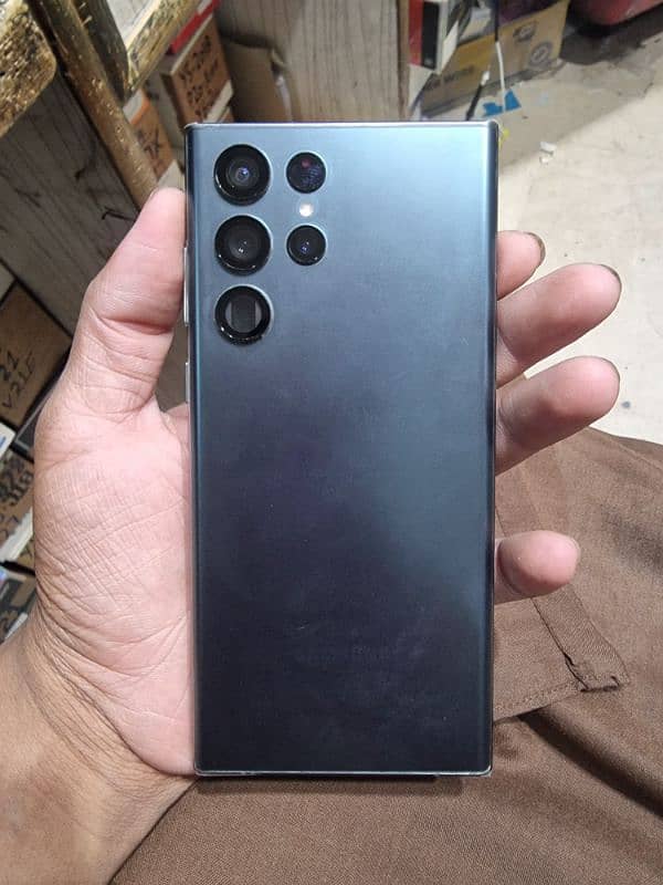samsung S22 ultra change or sale only 8+8/128GB non pta for sal 10/9.5 0