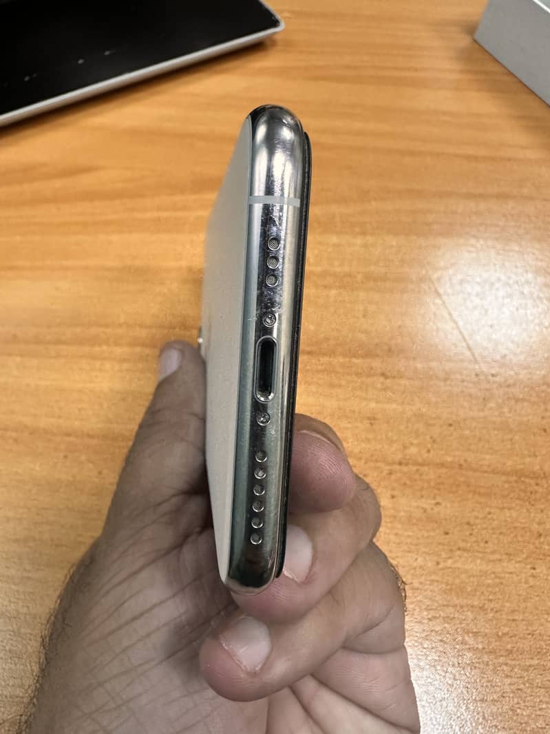 Iphone 11 Pro PTA Approved 0