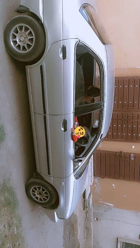 Suzuki Baleno 2001 0