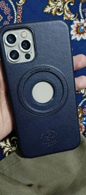 IPHONE 12 PRO FOR SELL . 6