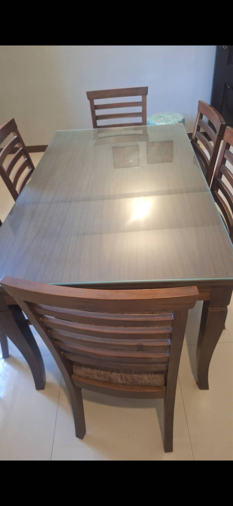 New Dining table for sale 1