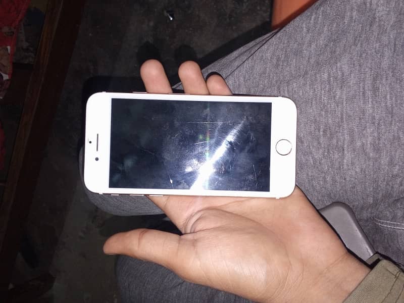 iPhone 7 Non PTA 128gb 5