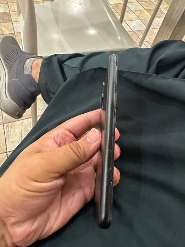 Google pixel 4a 5G 6/128 OFFICIAL PTA APPROVED 2