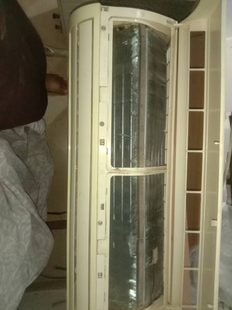 Split ac 1.5 ton 4