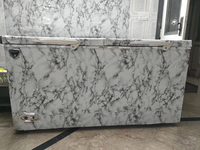Waves Double Door Deep Freezer | Excellent Condition 0
