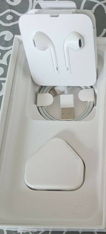 iphone xs max 512 gb memory pta approved and water pack 2