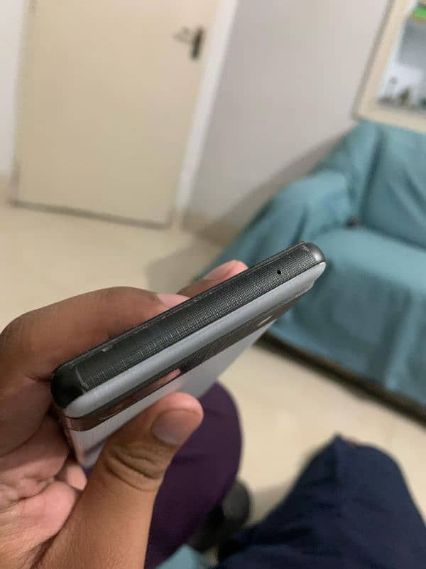 Google Pixel 6a 4