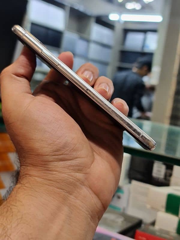 Apple iPhone X 64gb PTA Approved Sealed With Box 3