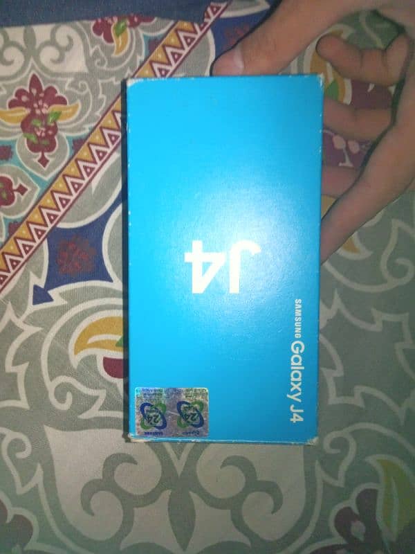 Samsung j4. import from Saudi Arabia 6