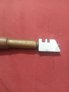 mirror cutter