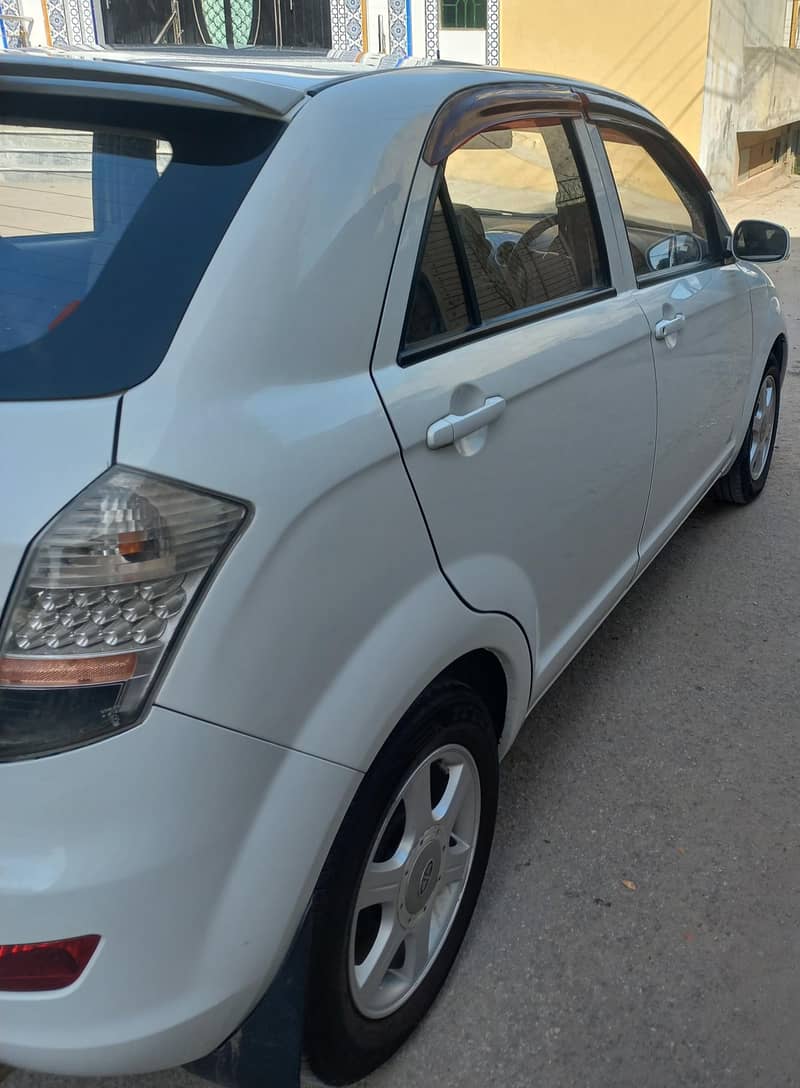 FAW V2 2018 Model – Single Owner | White | Neat & Clean | Well Maintai 4