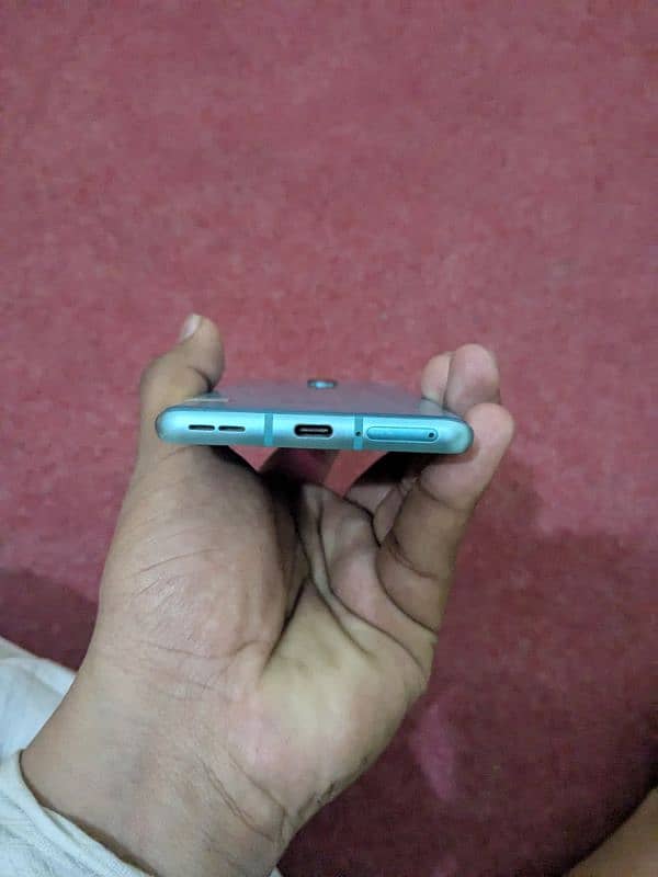 Oneplus 8 (8/128) Mint Condition 4