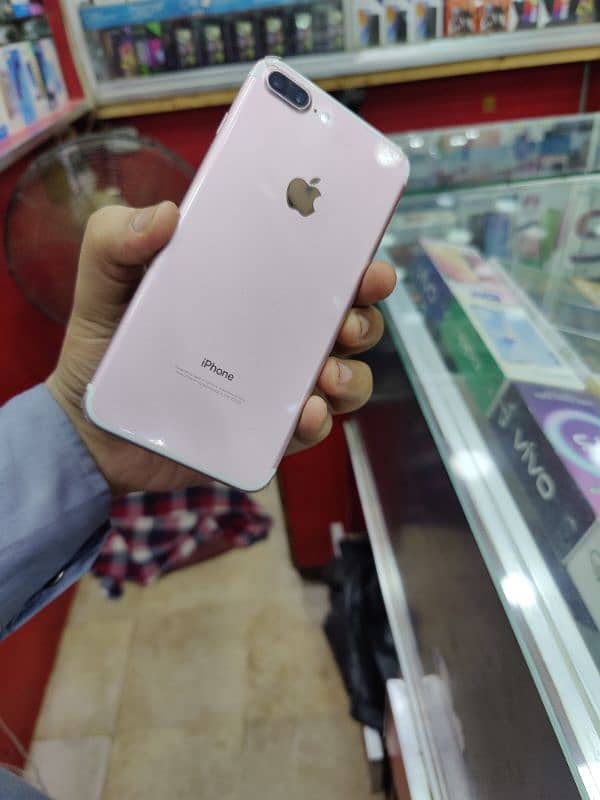 iphone 7+ 128gb pta Approved 0