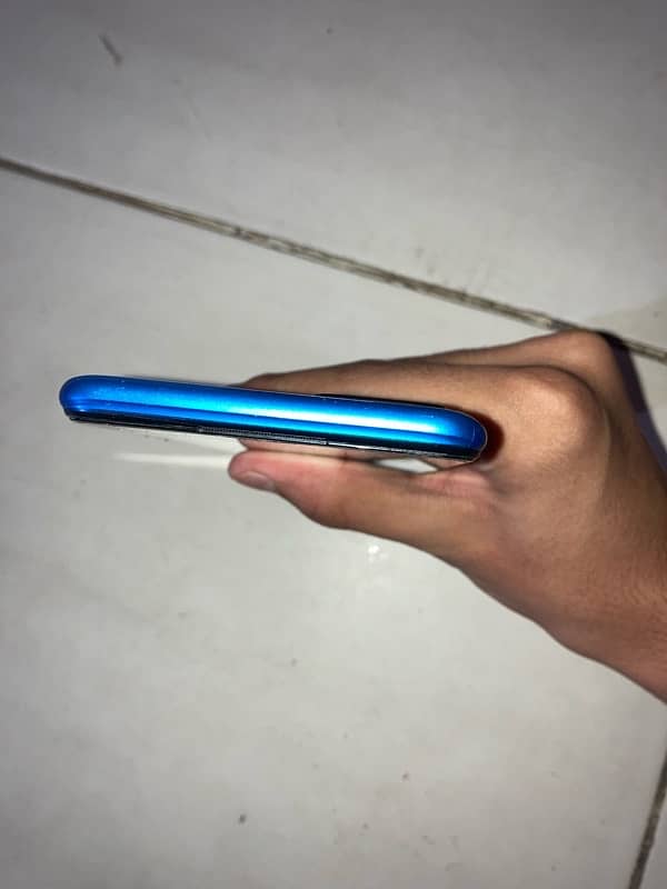 Oppo A16e with box 5