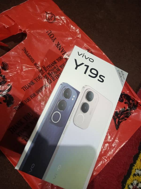Vivo y19s 3