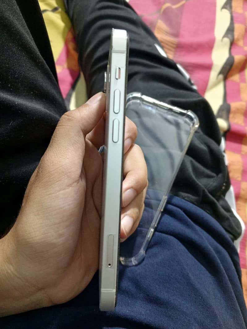 Iphone 12 2