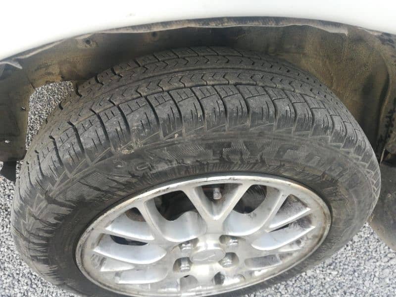 Nissan sunny Ex saloon Genvion condition 19