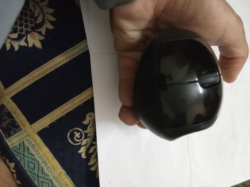 Microsoft Sculpt Ergonomic Mouse 2