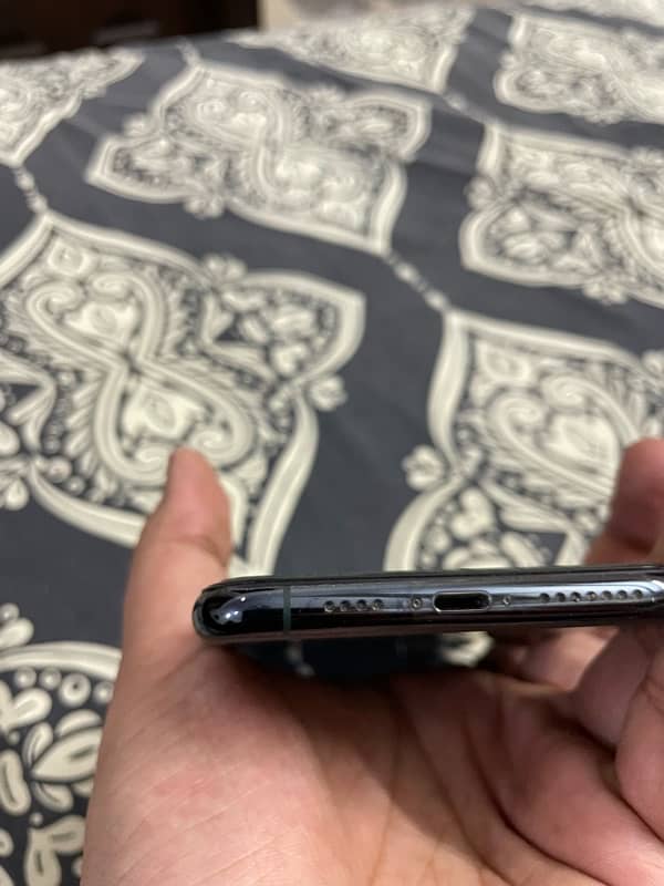 Iphone 11 pro Max 5
