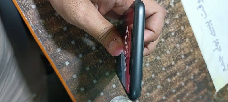 Iphone 11 JV | 64gb 85 Battery health 4