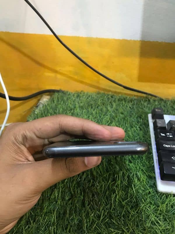 Iphone 8 plus storage 64gb 6