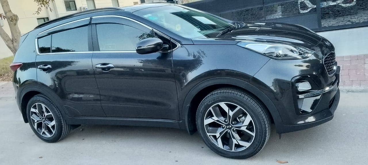 Kia sportage FWD 2024 model btr thn civic,prado,vezel,dfsk 5