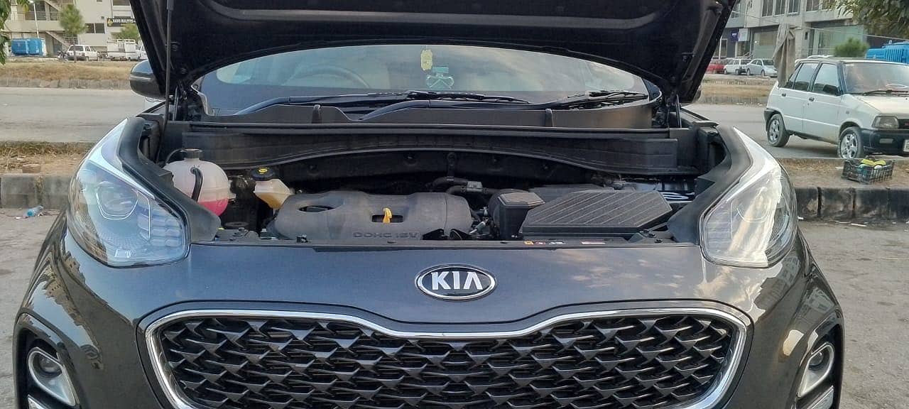 Kia sportage FWD 2024 model btr thn civic,prado,vezel,dfsk 6