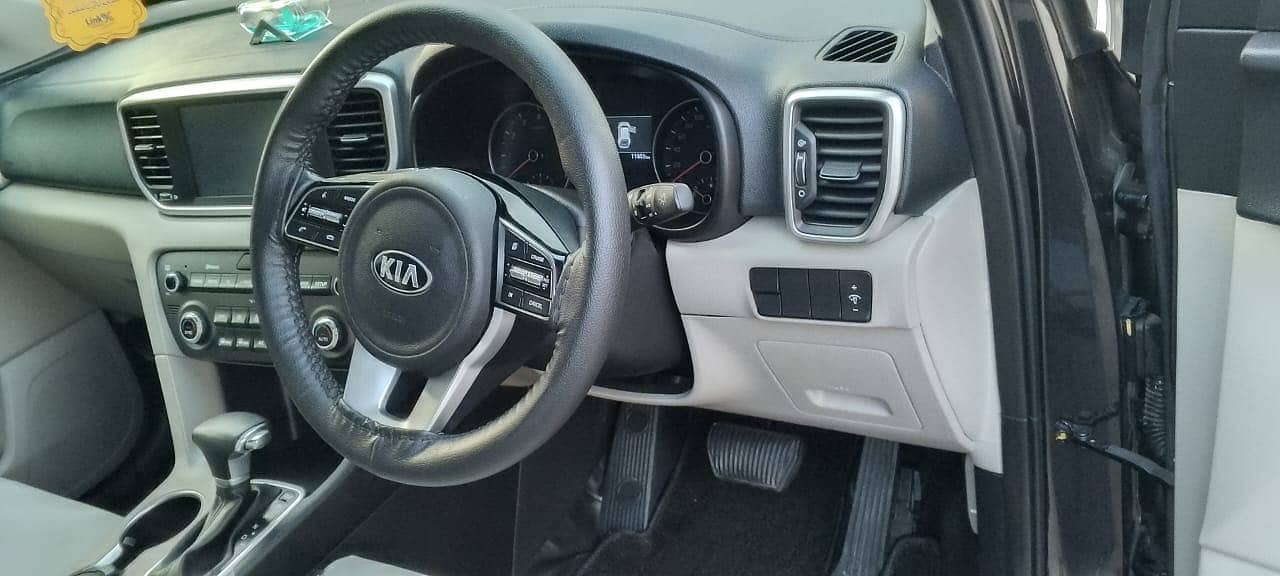 Kia sportage FWD 2024 model btr thn civic,prado,vezel,dfsk 7